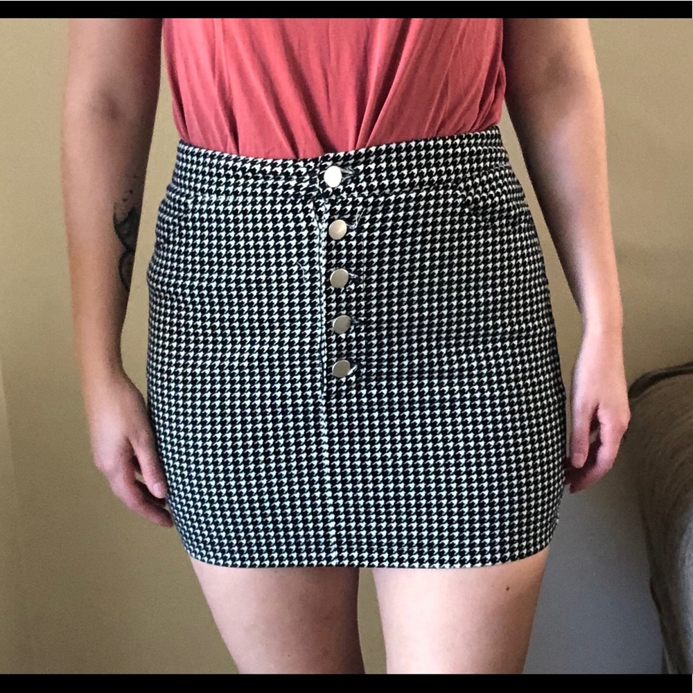 Stretchy Velvet Mini Skirt